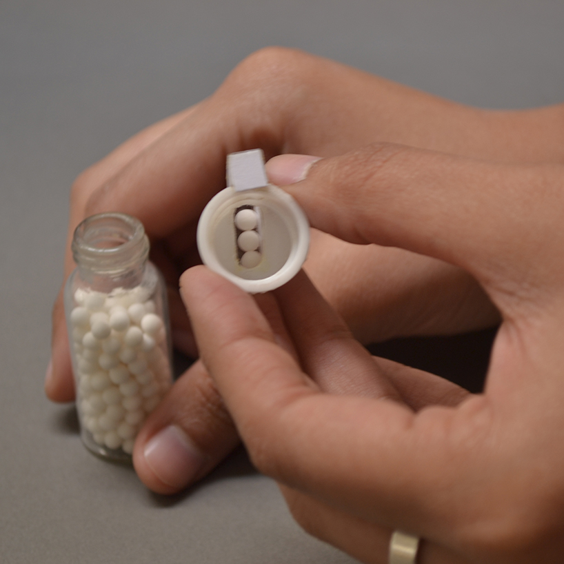 the no spill pill dispenser