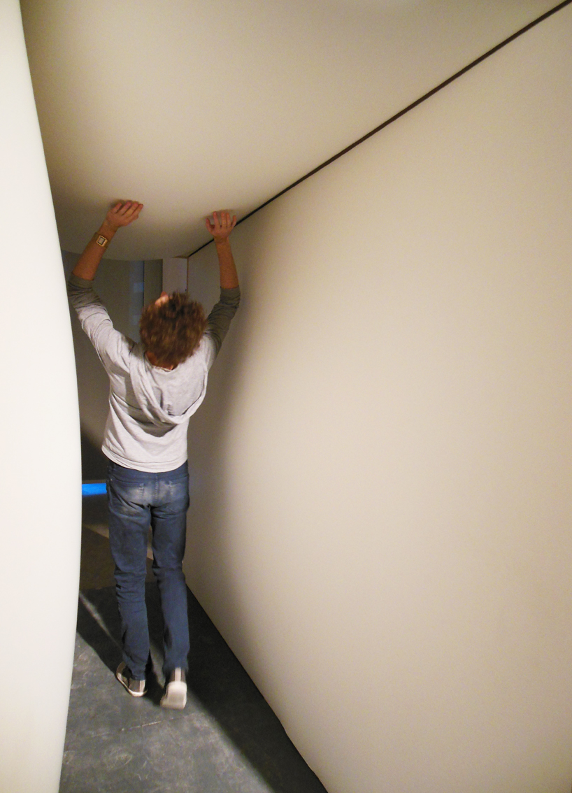 blow me anthropomorphic elements in daily environments provoking various behaviours and fantasies