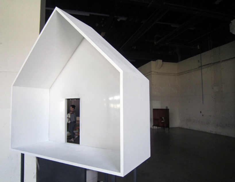 blow me anthropomorphic elements in daily environments provoking various behaviours and fantasies