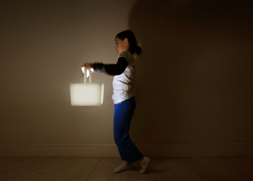 HOUSE LIGHT | LIGHT HOUSE