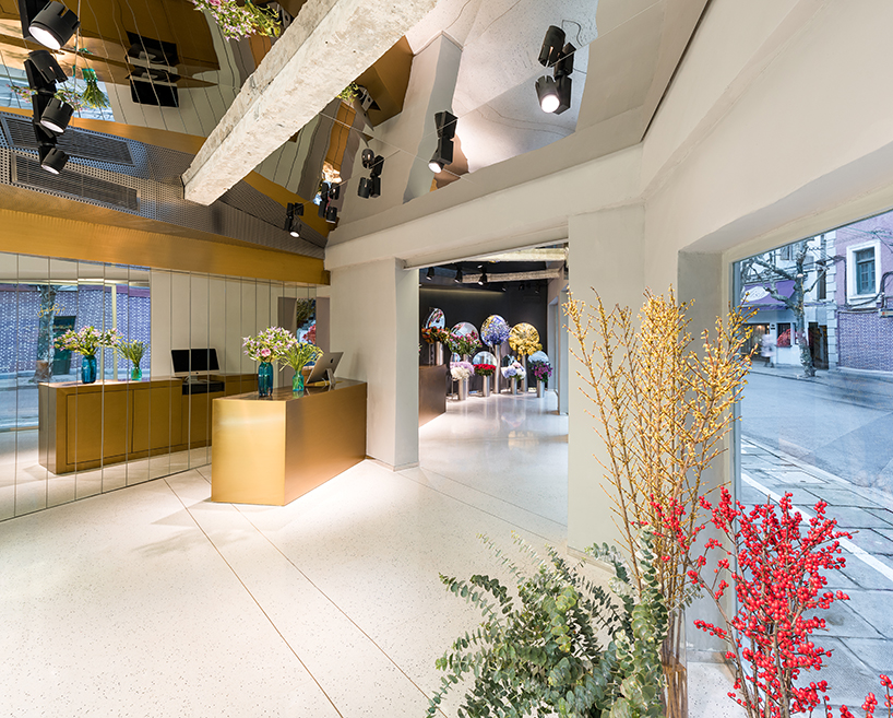 alberto-caiola-julys-flower-shop-shanghai-china-06-13-2019-designboom