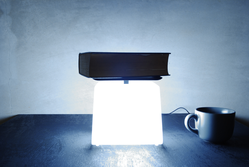 light = weight lamp by junji kawabe