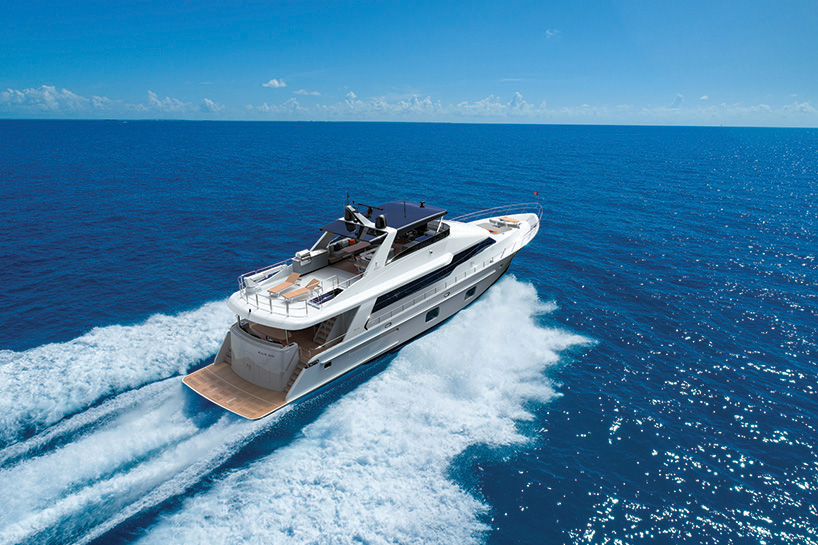jozeph forakis evokes the elegance of yachts from another era with CLB 88 design designboom