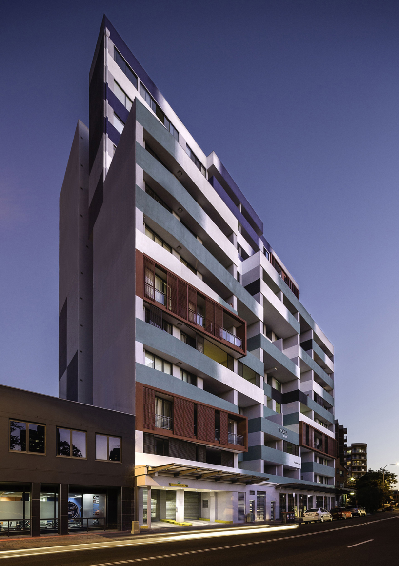 blurred focus apartments in sydney by tony owen partners 