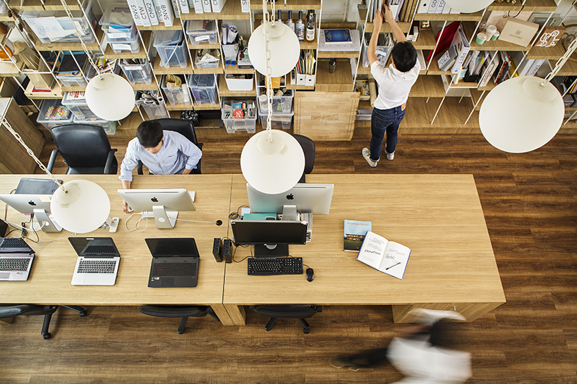 party / space / design shapes its co-working hub as a light-filled open box