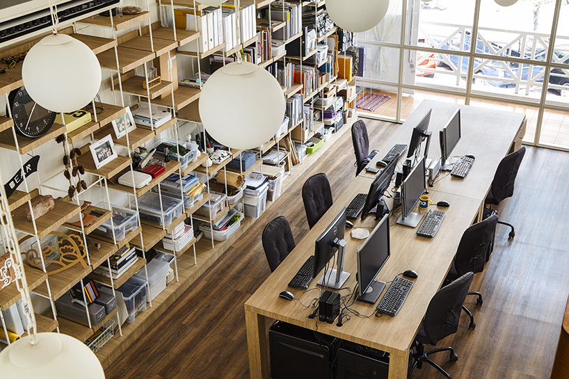 party / space / design shapes its co-working hub as a light-filled open box