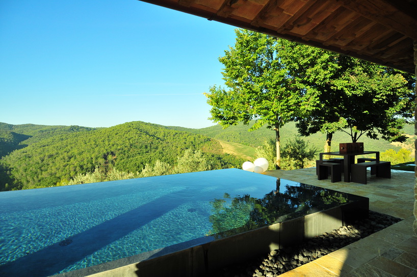 nico van der meulen renovates a 12th century stone guardhouse in italy