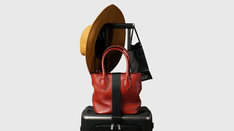 andrea ponti presents innovative smart suitcase with integrated scale