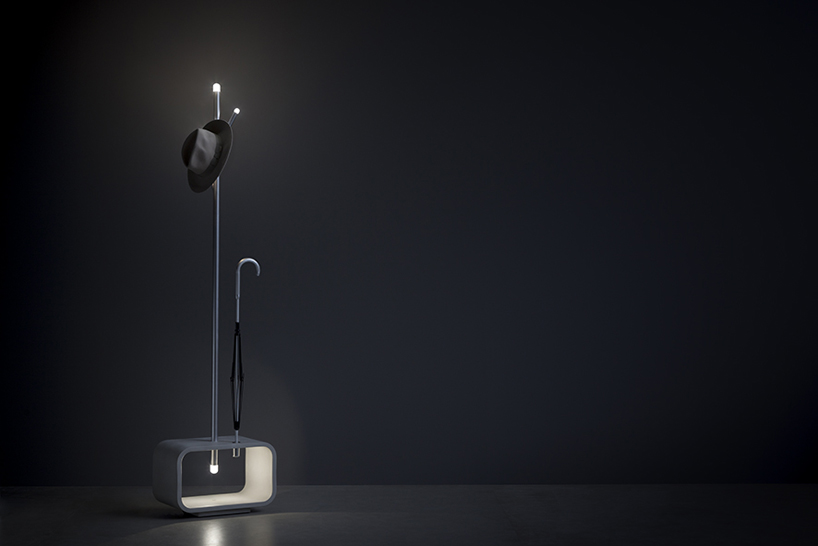 dorodesign illuminates stand branches on lucciola fireflies