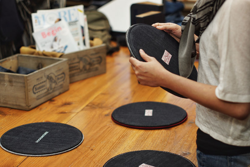 BOOKNITURE releases special edition stool using kaihara's selvedge denim fabric