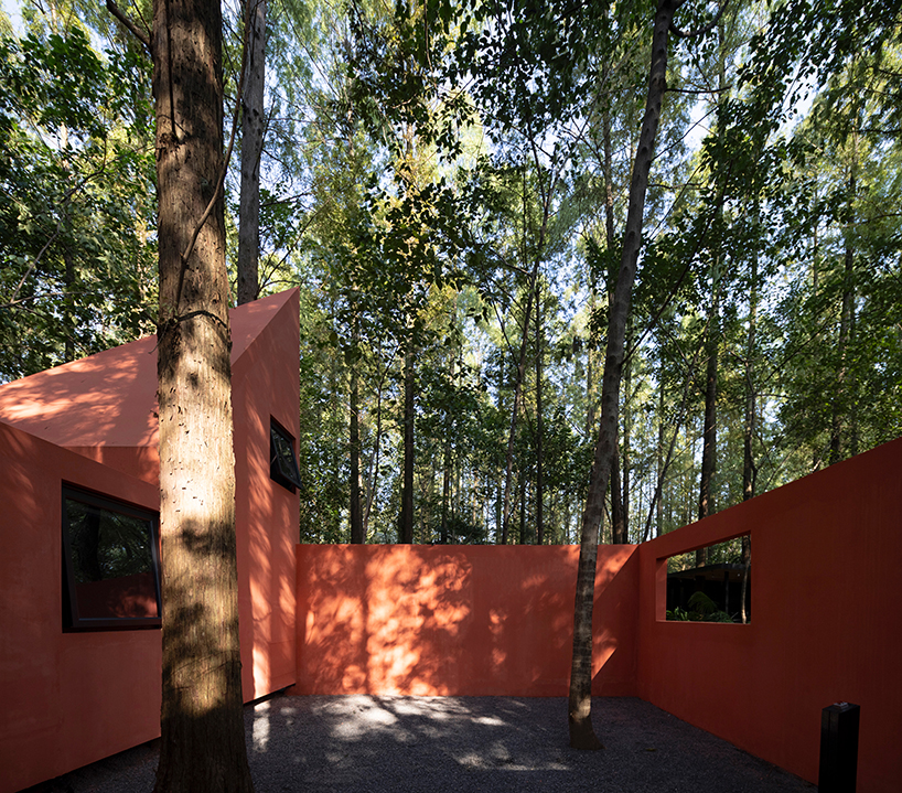 wiki world plants red timber cabin standing on stilts within chinese woodland