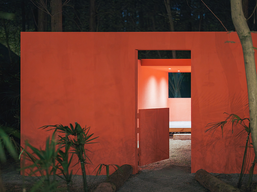 wiki world plants red timber cabin standing on stilts within chinese woodland