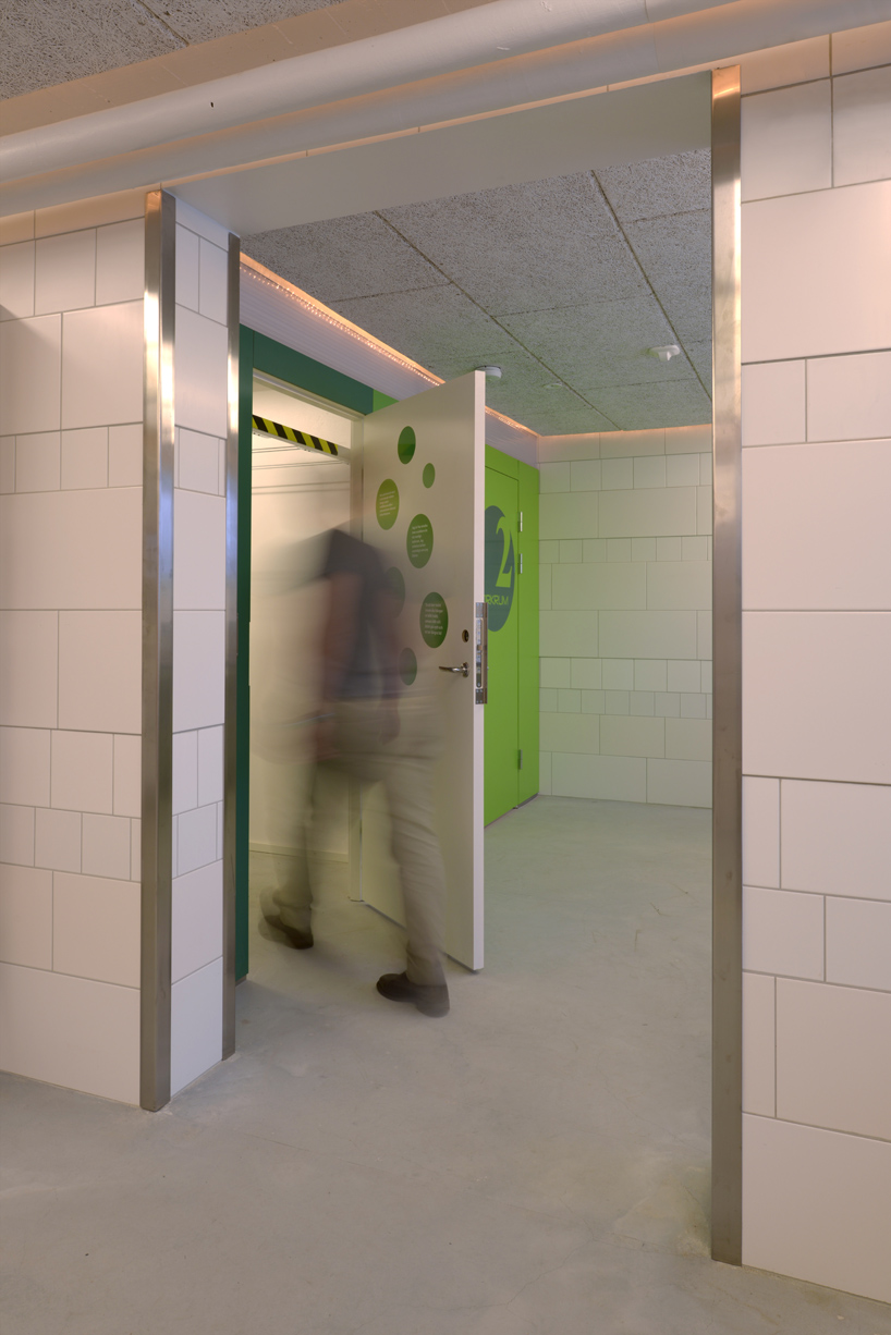 laundry room 2.0 by christian wilke + ida mared