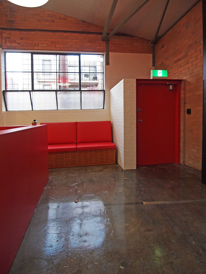 freipost headquarters by ITN architects