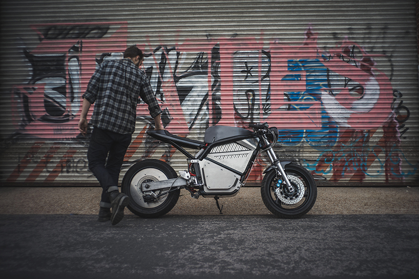 union motion unveils the akira inspired 'phaser type 1' electric motorcycle