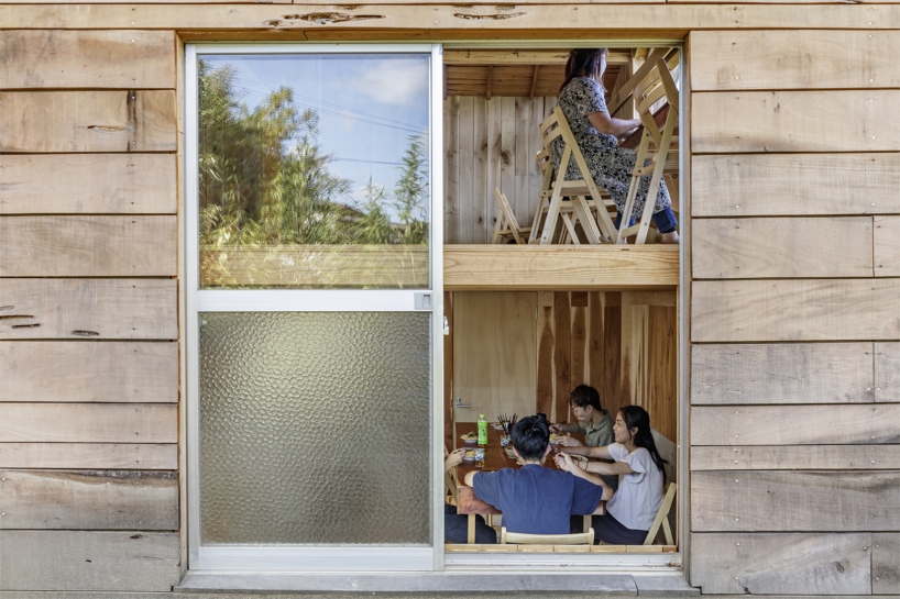 kurosawa kawaraten transforms neglected house in rural japan into low-budget home office