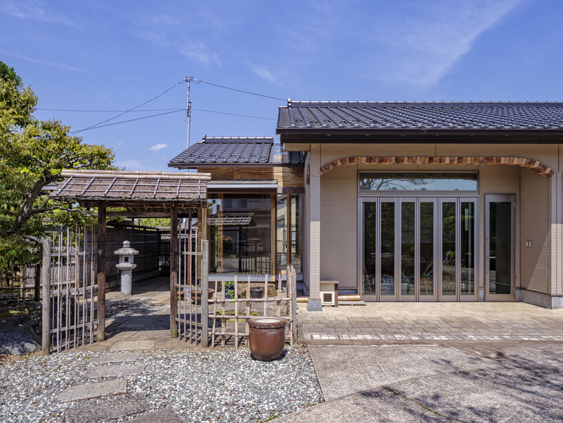 six-tatami garden tea room layers salvaged timber, titanium, and steel in ichihara, japan - 4