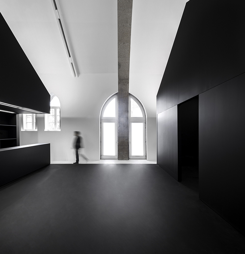 spaceworkers: centro de informacao do romanico