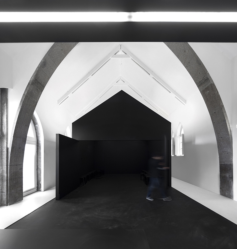 spaceworkers: centro de informacao do romanico