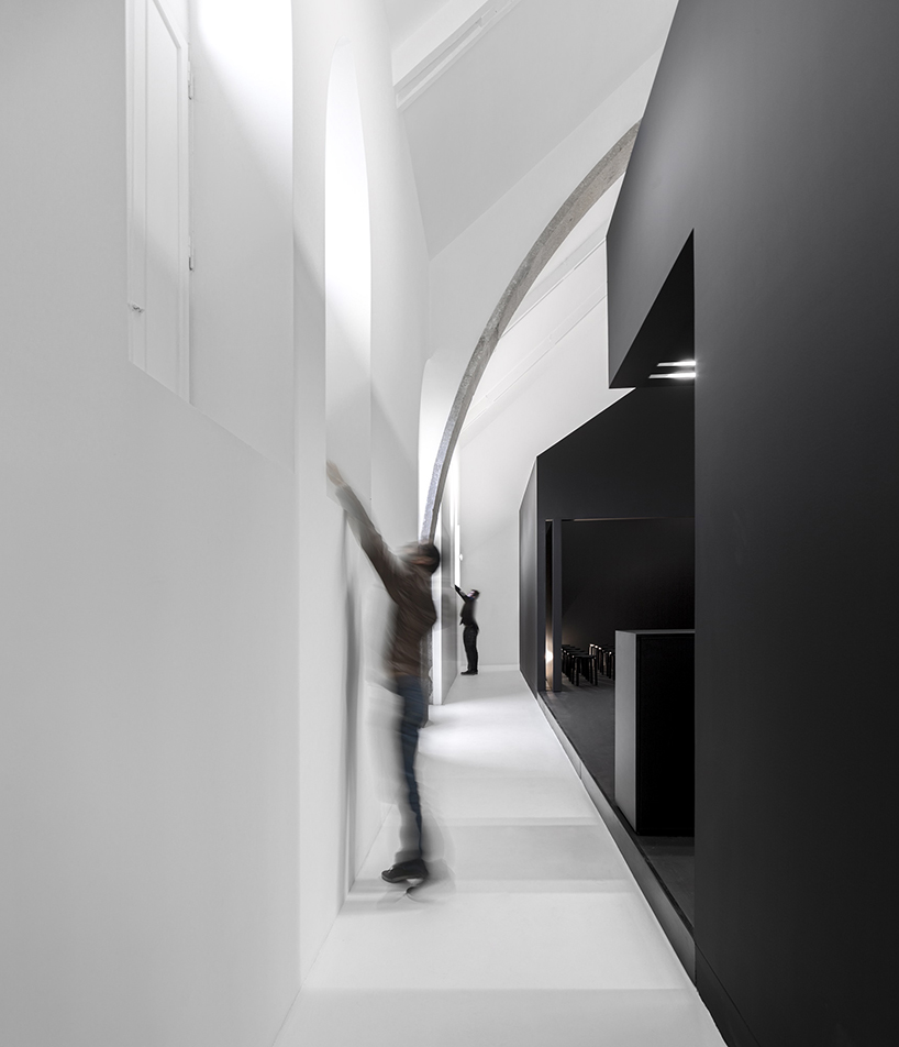 spaceworkers: centro de informacao do romanico