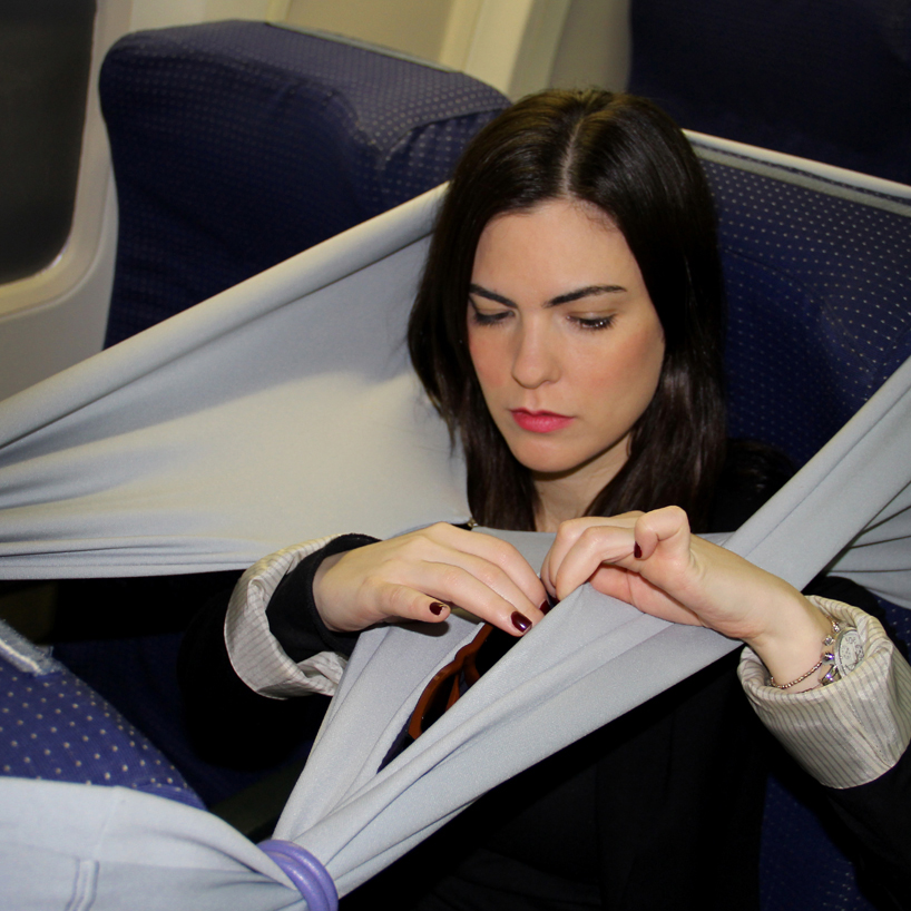 idan noyberg + gal bulka increase flight comfort with b-tourist strip 