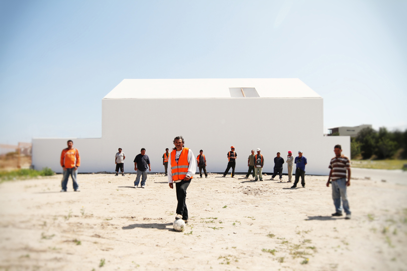 T38studio: HDJ86 single family housing complex, tijuana