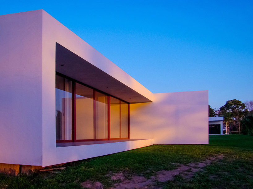 couti&ntilde;o & ponce architects realizes CP house in southern mexico