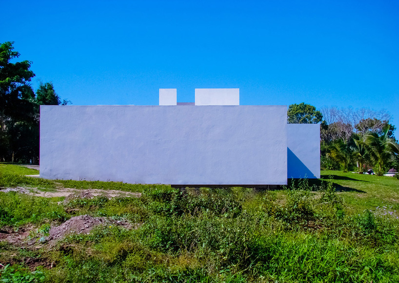 couti&ntilde;o & ponce architects CP house mexico designboom