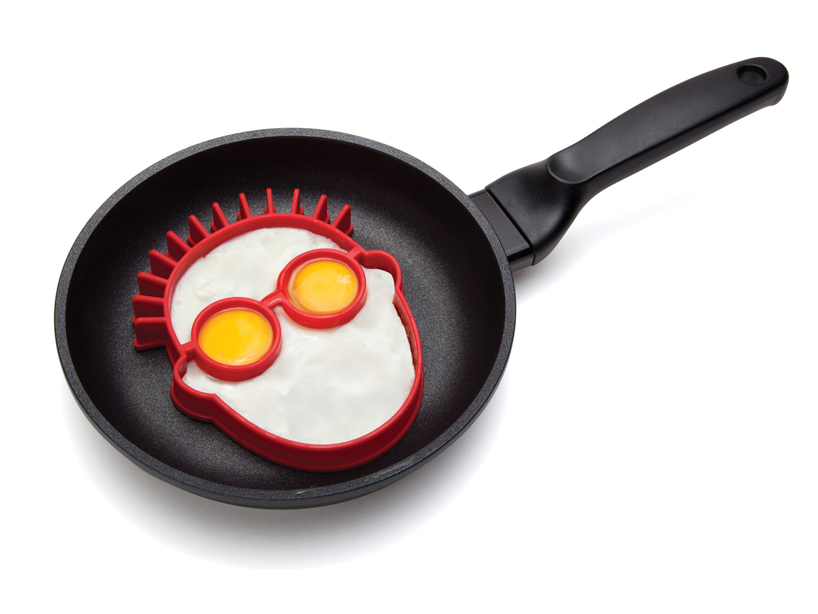 greggs fried eggs shaper by avihai shurin for monkey business