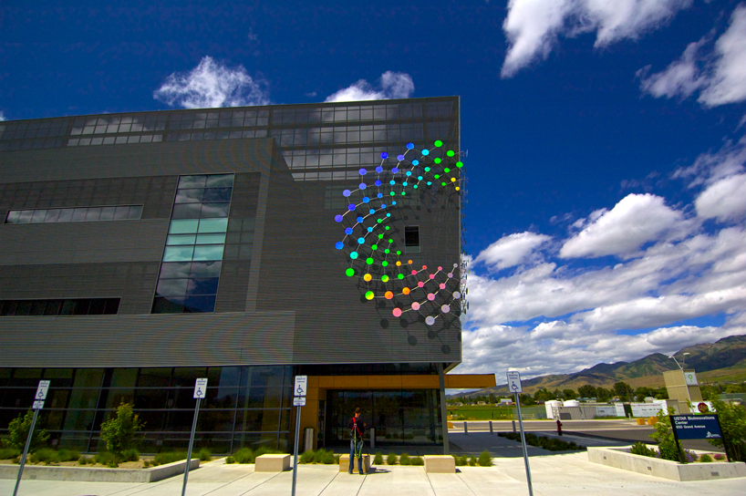split spiral facade installation by ray king