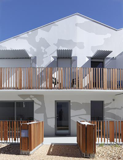 mervau saint gilles croix de vie france by tetrarc architects