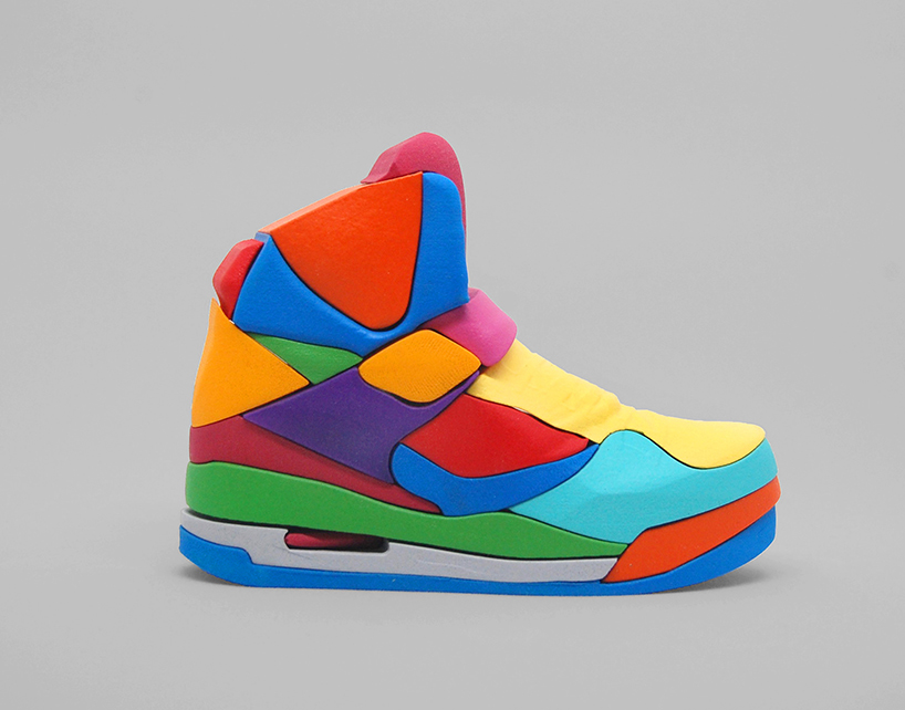 yoni alter recreates the NIKE air jordan as a multi-color 3D puzzle - 1