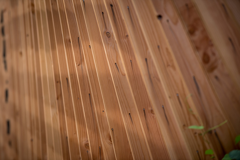 atelier vecteur carves an oscillating timber tunnel through nantes, france