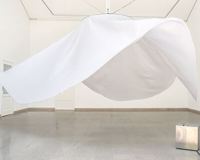 gustav düsing speaks of nomadic architecture with kinetic ‘sunsight to sunclipse’ installation