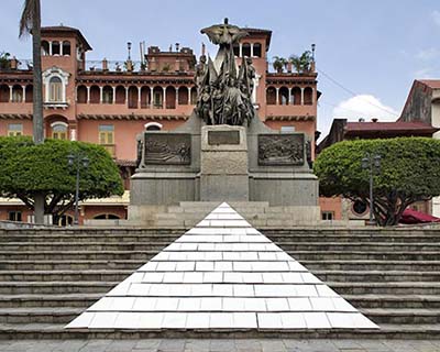simon bolivar steps by mimmo rubino