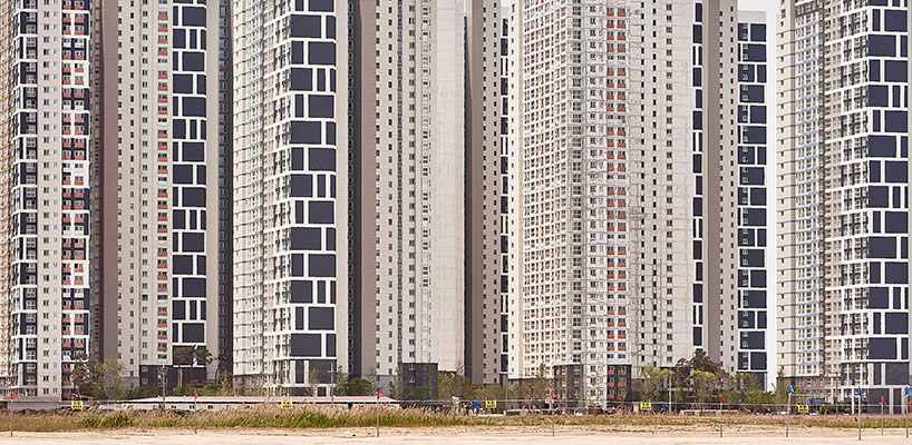 manuel alvarez diestro takes a closer look at south korea's new housing