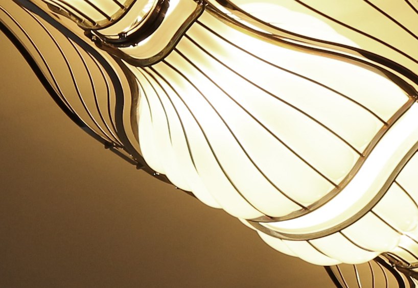 rhythm plafoniera - a suspended flowing light by i m lab