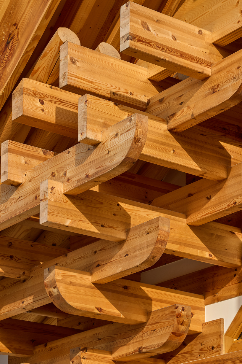 three timber rejuvenation halls by JK-AR surround a series of traditional korean courtyards - 7