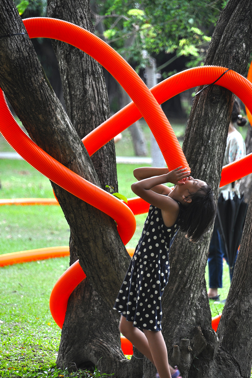 kraki the giant squid sprawls its lengthy tentacles at the 2017 taipei public arts festival