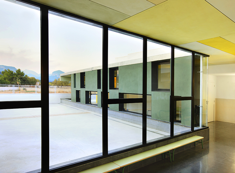 bartomeu ordines primary school and kindergarten by ripolltizon, spain