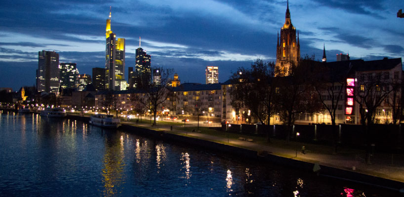 photophore interactive facade by kollision