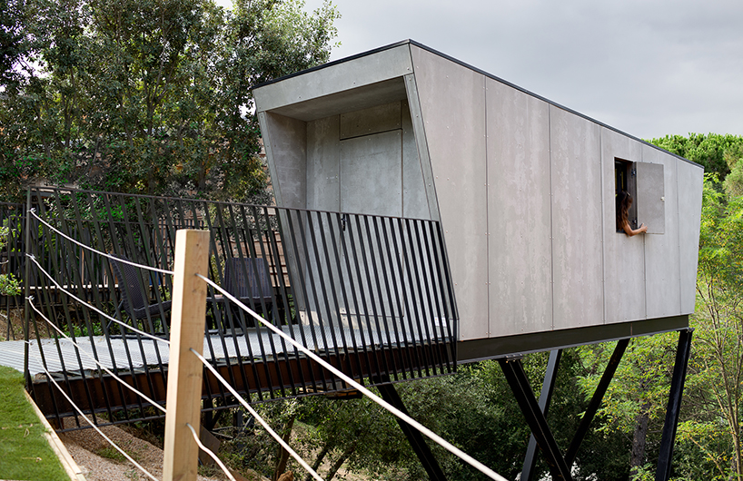 in-tenta design cantilevers prefab tiny hotel suite above spanish natural landscape