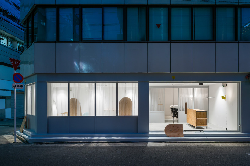 sides core designs minimalistic re-edit salon in japan