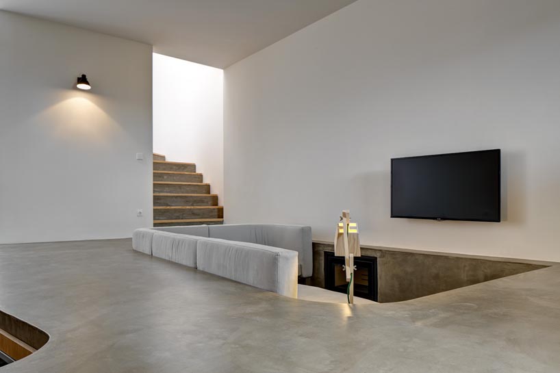 EZZO renovates flower house in suburban porto