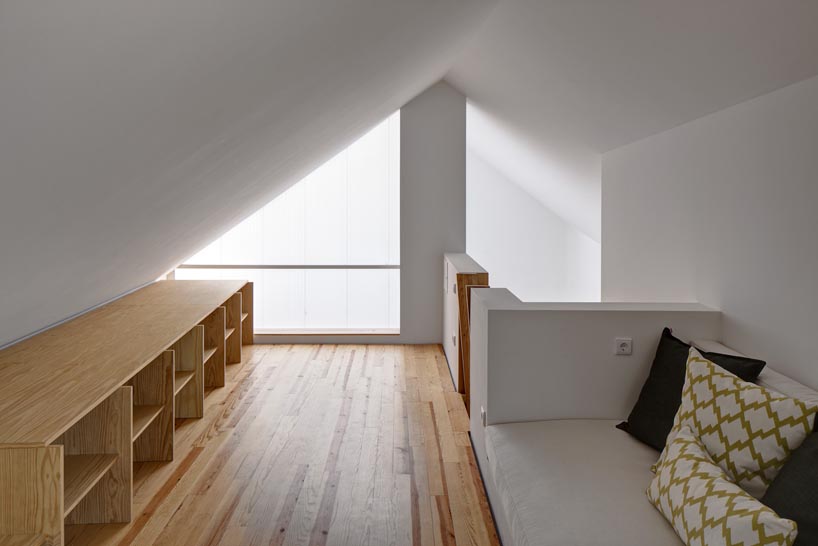 EZZO renovates flower house in suburban porto