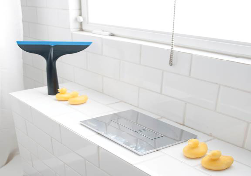 avihai shurin forms splash squeegee into whale's tail for monkey business