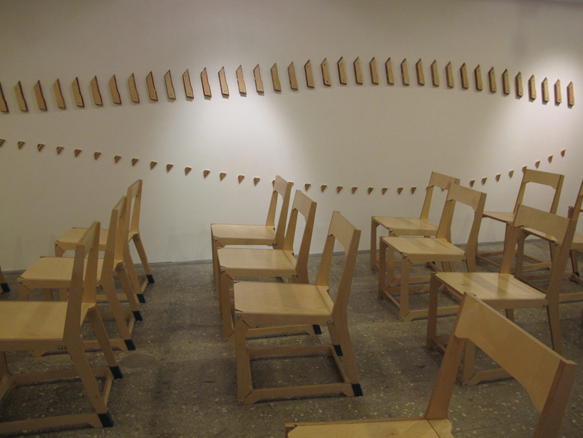 L22 chair wave by pilotwave for liblab