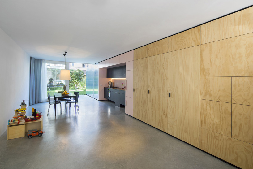 shift replaces wall for cabinet in historical amsterdam house
