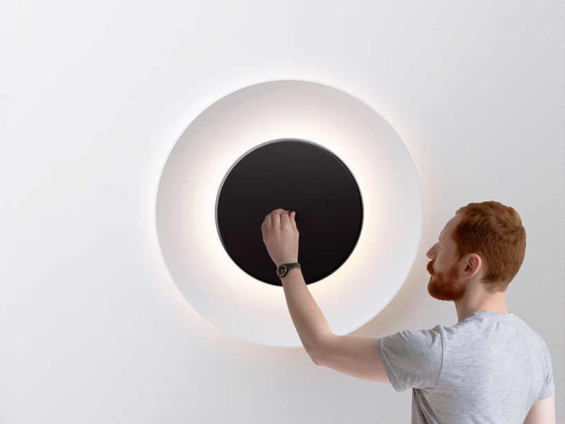 lunaire eclipse wall lamp by ferreol babin for fontana arte