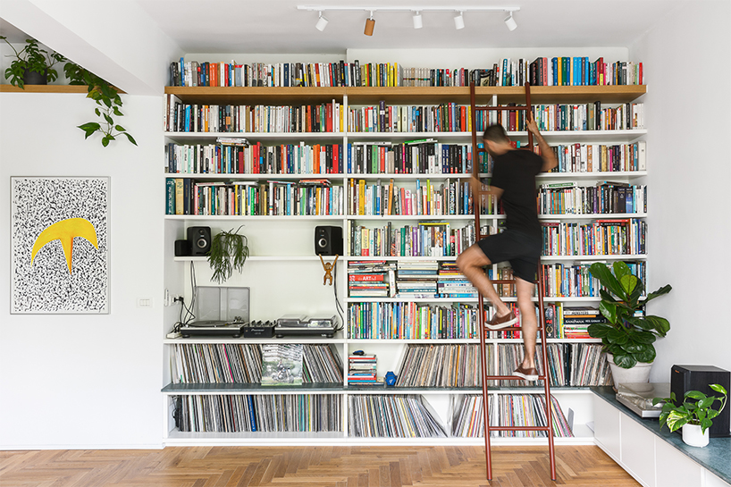 tel aviv library apartment 1